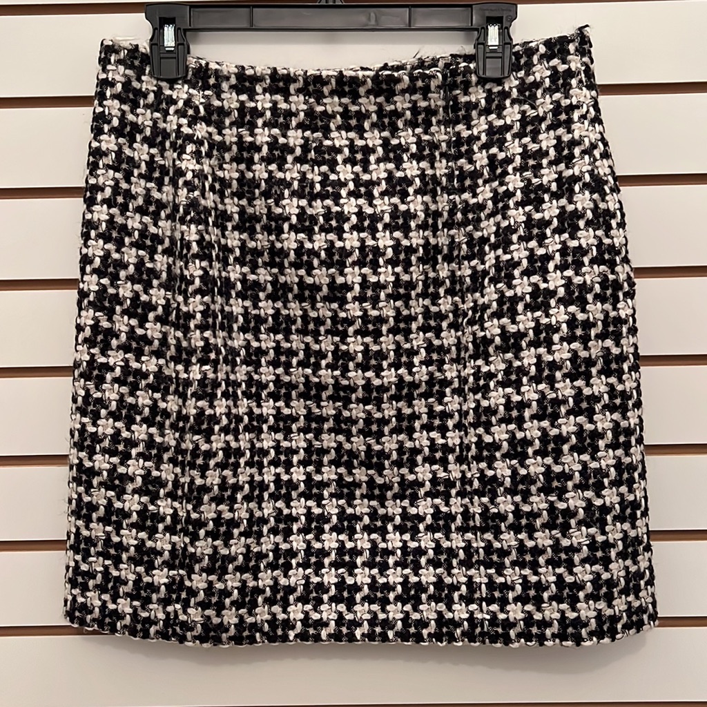 Houndstooth Like Pattern
